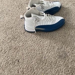 Good condition 270 resell 350-400 don’t lowball me